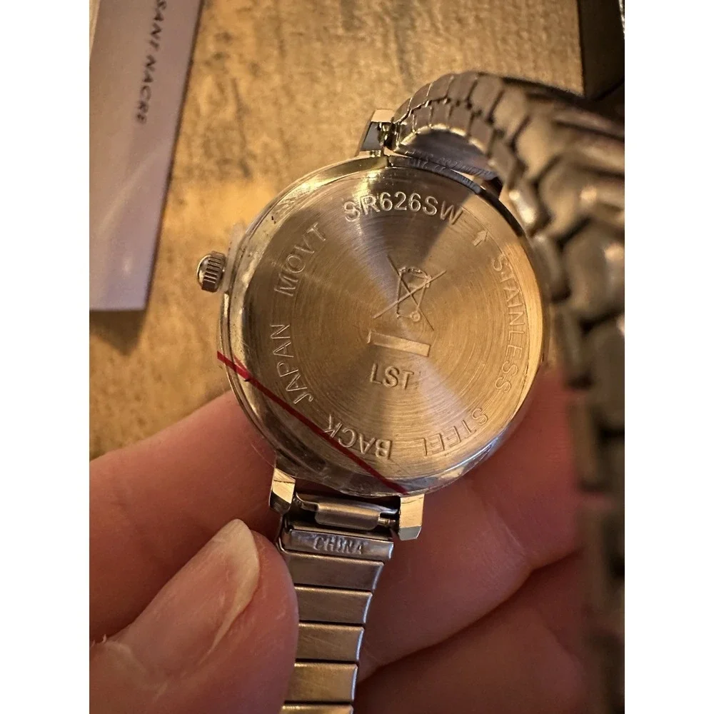 VTG‎ Avon Mother Of Pearl Dial Women's Silver Tone Watch W/Box Expandable Band